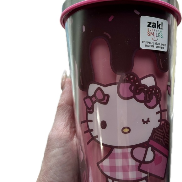 Hello kitty & hello kitty and friends cvs cups 24 year edition - Picture 2 of 12